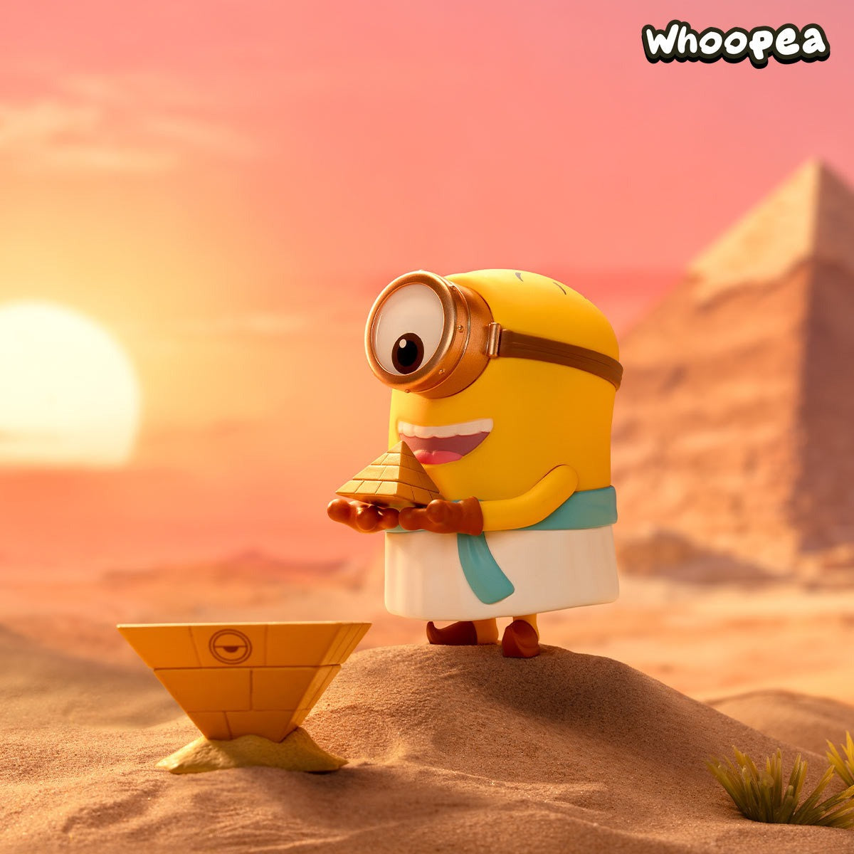 POP MART Minions Bello World Figure Blind Box – WHOOPEA