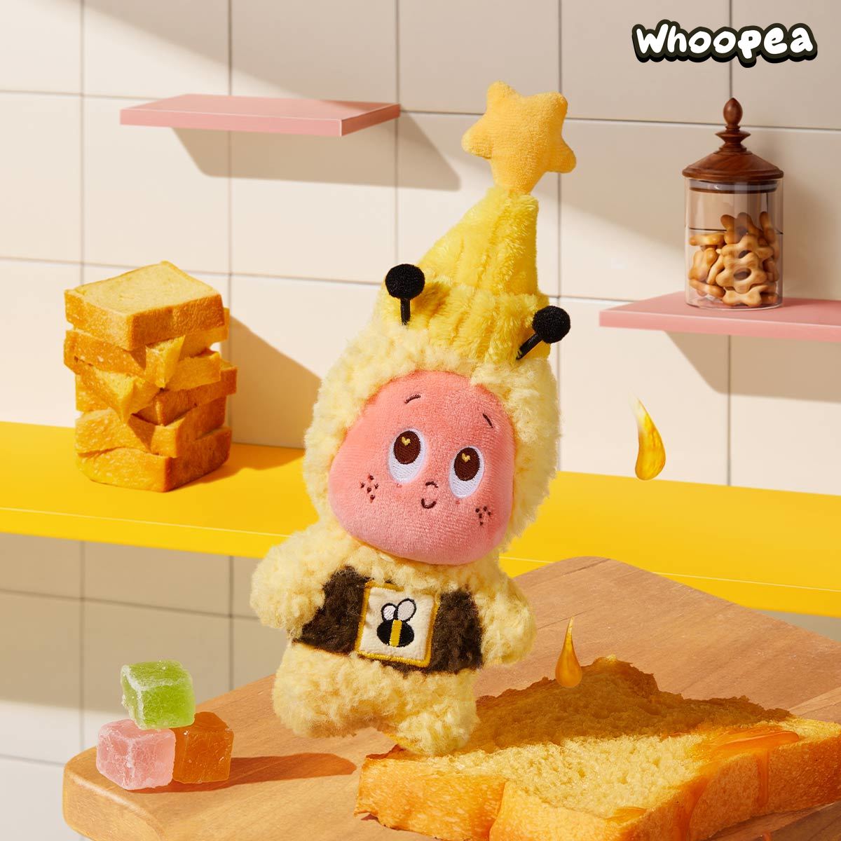 POP MART TWINKLE TWINKLE MOON GELATO Series-Honey Plush Pendant