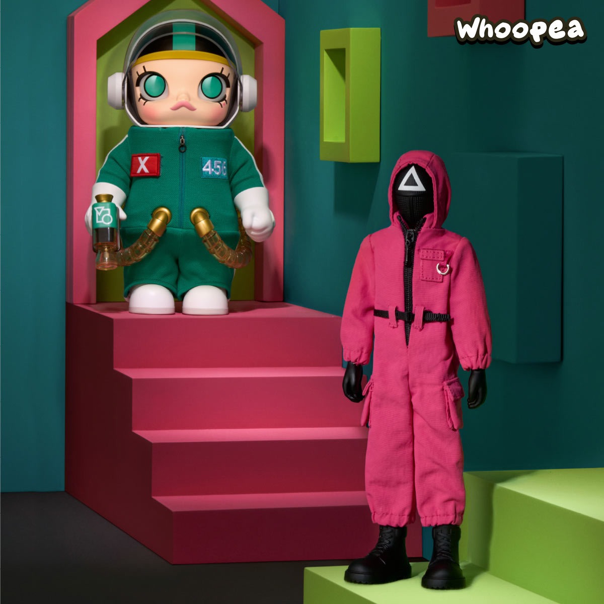 MEGA SPACE MOLLY 400% Figure + Action Figure Squid Game Set – WHOOPEA