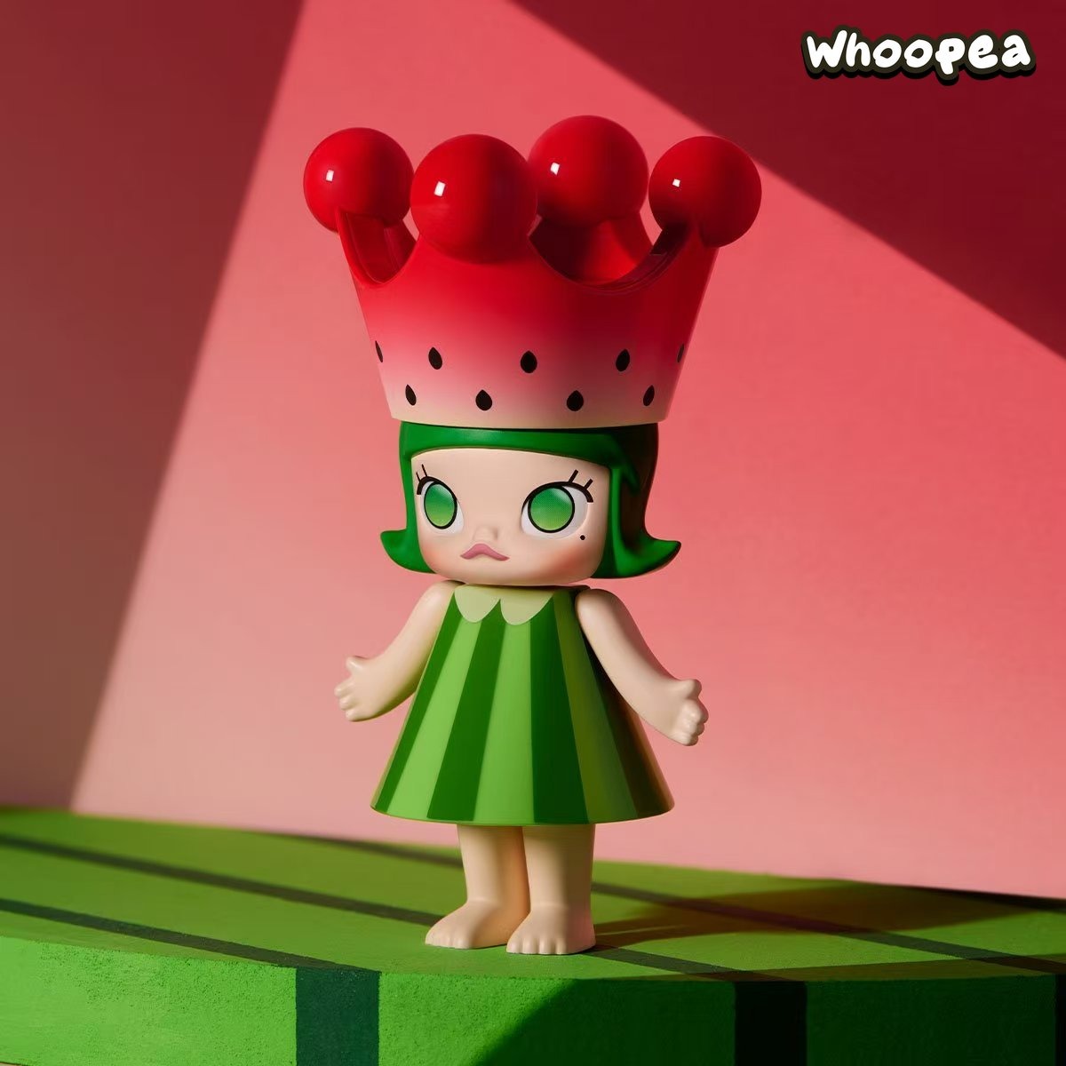 POP MART MEGA ROYAL MOLLY 100% Series 1 Figure Blind Box (PRE-ORDER)
