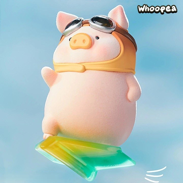 Lulu the Piggy's Travel Series Figure Blind Box