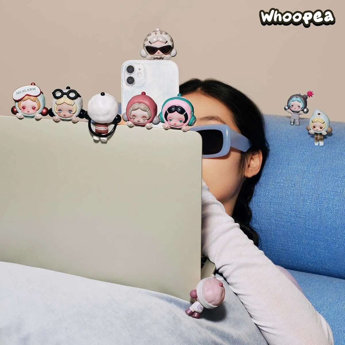 POP MART POP ATTACH θ SKULLPANDA Off Mode Series Mini Figure Blind