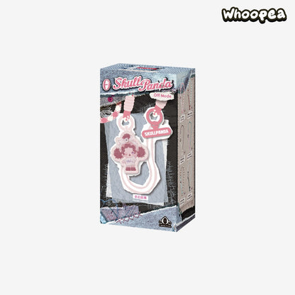 POP MART θ SKULLPANDA Off Mode Series Phone Lanyard (PRE-ORDER)