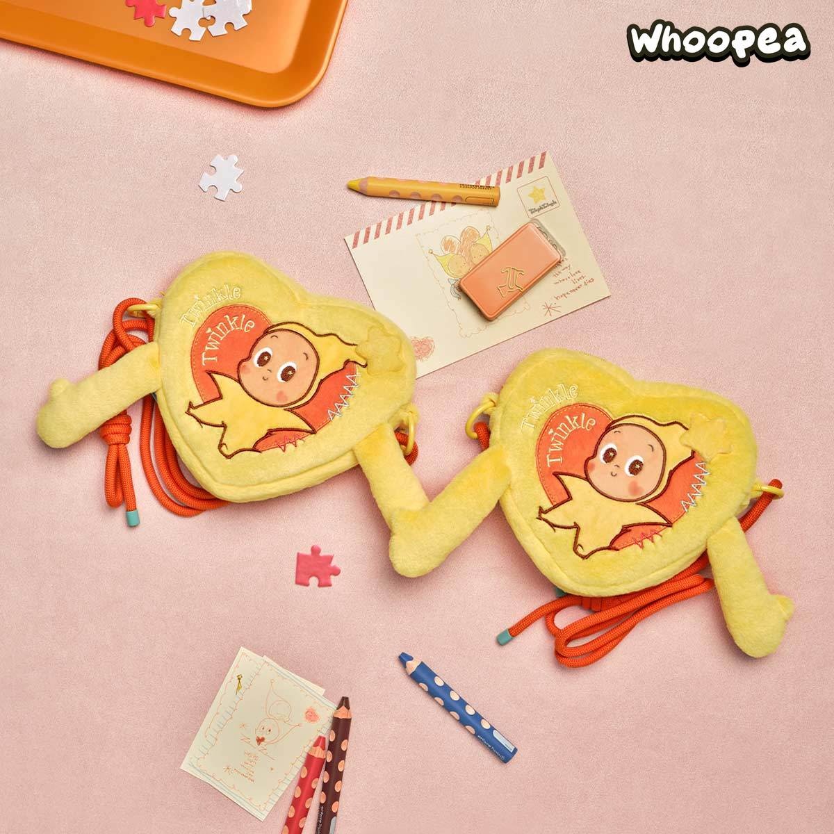 POP MART Twinkle Twinkle Crush On You Series-Hand-in-Hand Heart Bag