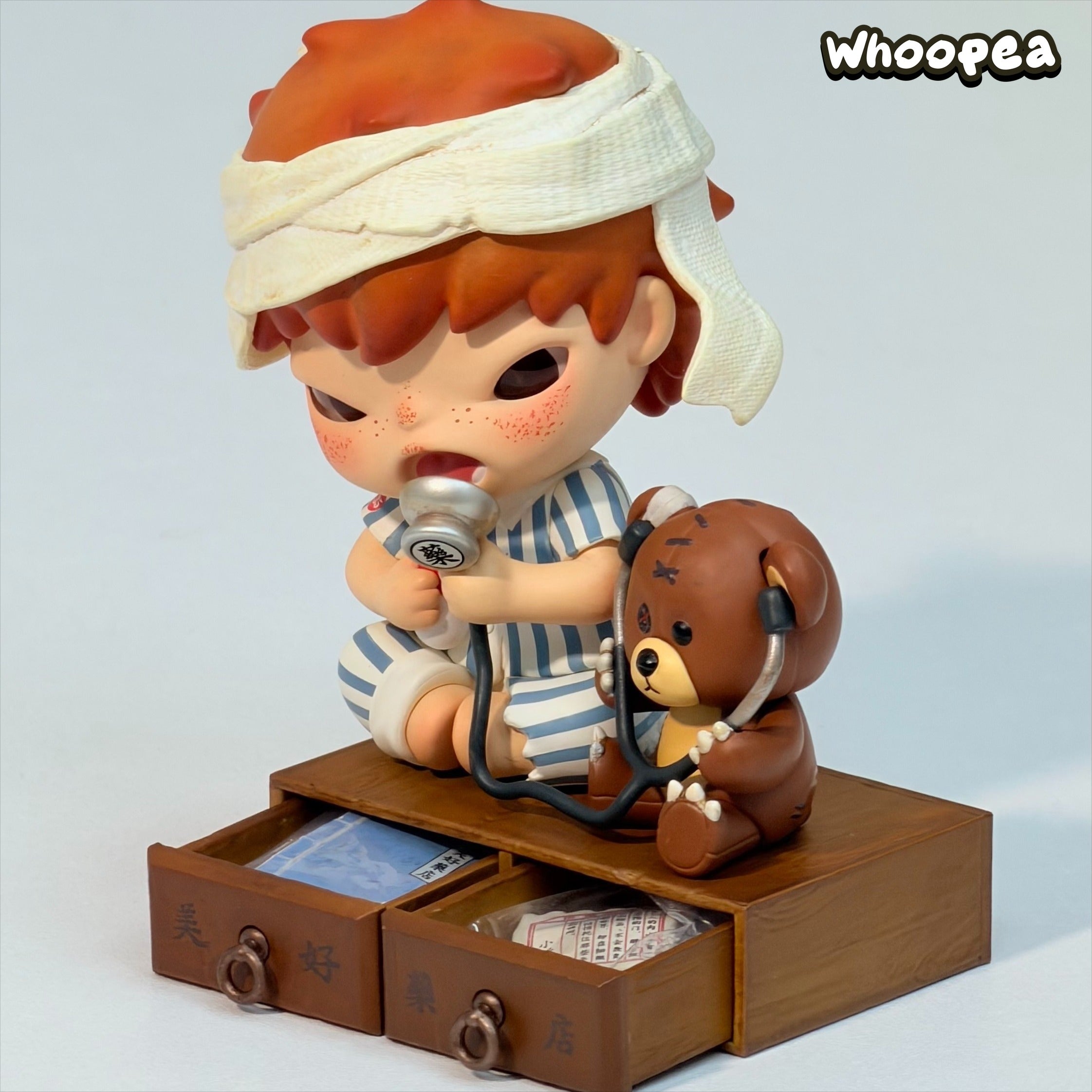POP MART Hirono Well Pharmacy Series Figure Hanging Card – WHOOPEA