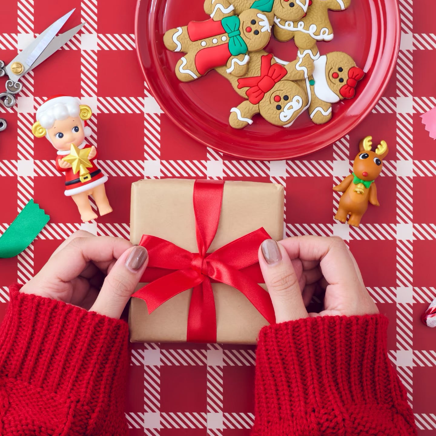 新品 SonnyAngel Santa’s Little Helper 1box Santa's Little Helper Series | Sonny Angel Store