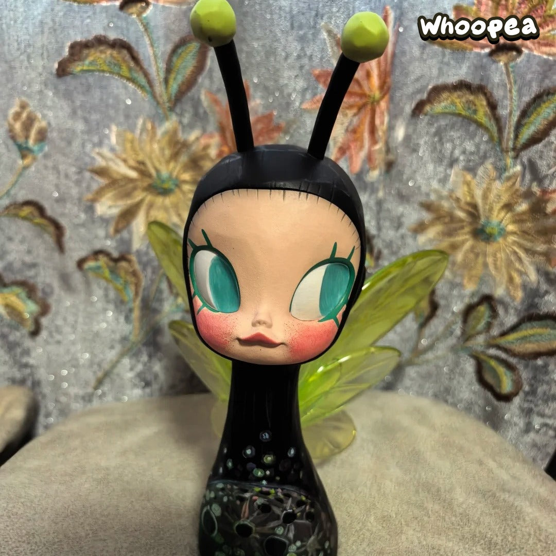 POP MART MOLLY 20th Anniversary Edition Starlight Glow And Stellar