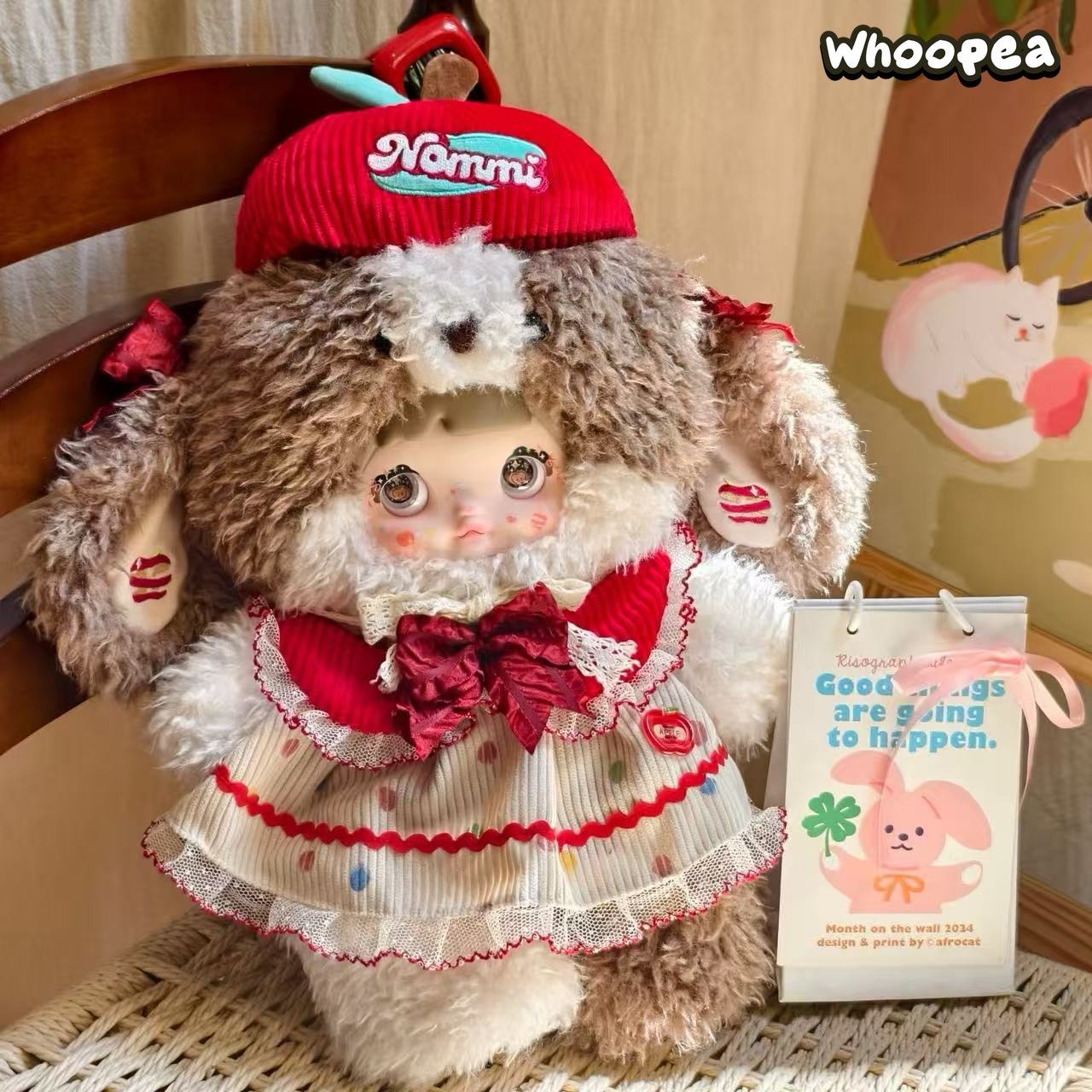 Nommi 400% Have a Bite of the Apple Series Plush, Exclusive