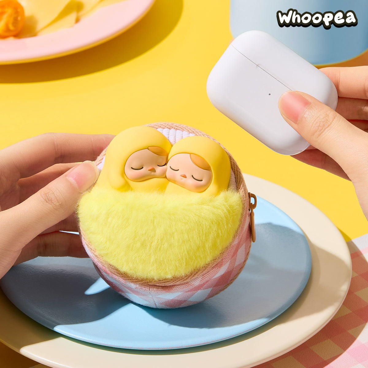 PUCKY EGG BEANIE イヤフォンケース PUCKY Egg Beanie Series-Earphone Case – WHOOPEA
