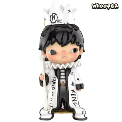 POP MART Hirono The King Figure Hanging Card, France Exclusive