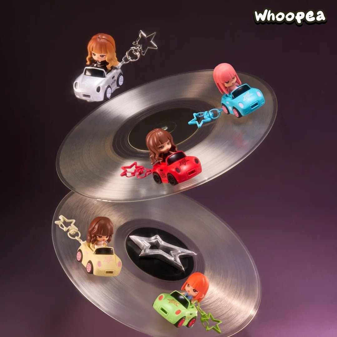 LISA × MINISO ALTEREGO Series EDC Fidget Keychain Blind Box (PRE-ORDER)