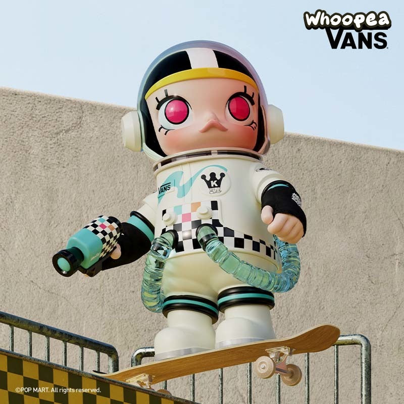 MEGA SPACE MOLLY 400% Vans (PRE-ORDER) – WHOOPEA