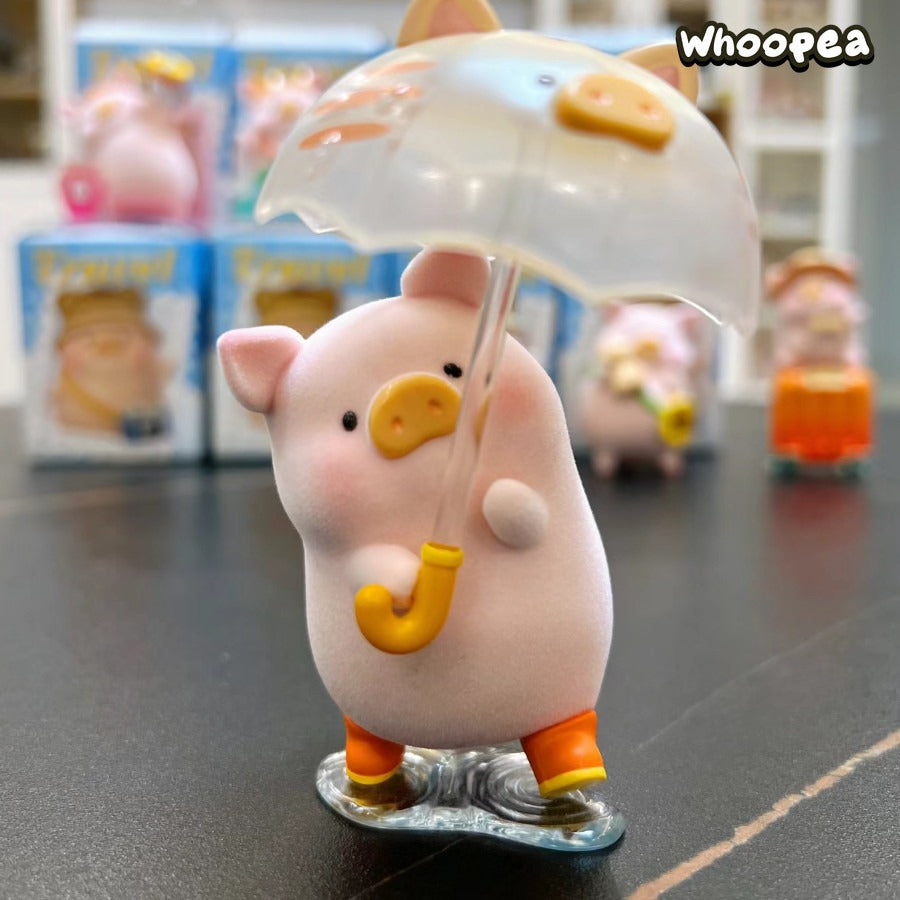 Lulu the Piggy's Travel Series Figure Blind Box