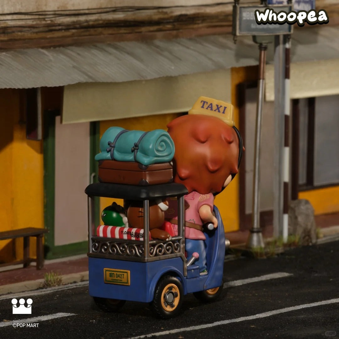 POP MART Hirono TUK-TUK フィギュア POP MART Hirono Tuk-Tuk Figure SEA Exclusive – WHOOPEA