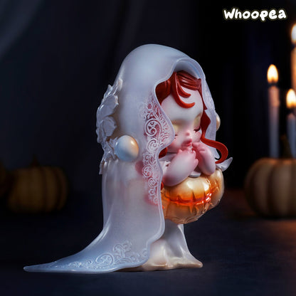 SKULLPANDA Covenant of the White Moon Figure (PRE-ORDER)