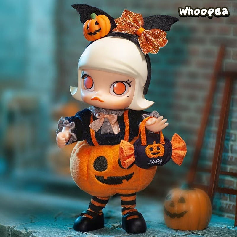 POP MART Molly Halloween Little Devil Action Figure, Halloween Limited Edition