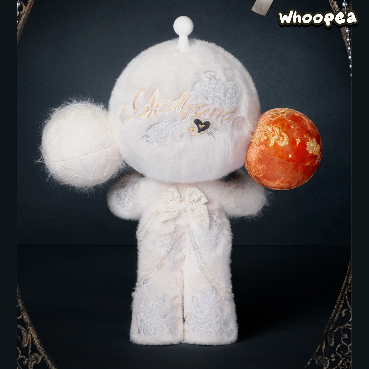 MEGA α SKULLPANDA 400% White Moon Figure – WHOOPEA