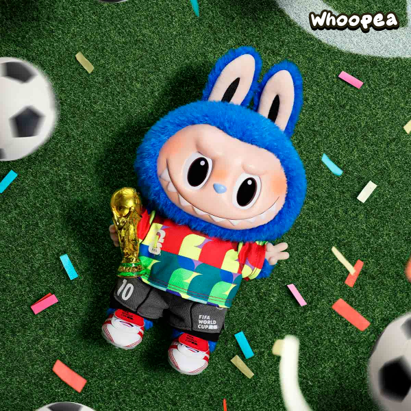 THE MONSTERS × FIFA SERIES-Catch the Win Vinyl Plush Doll – WHOOPEA