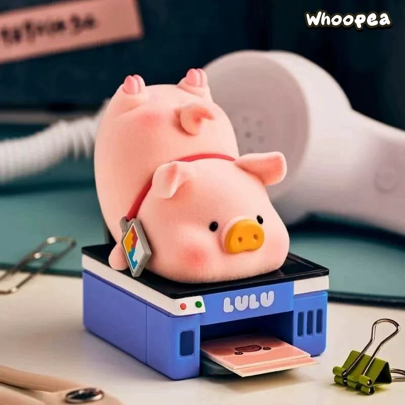 LuLu the Piggy Busy Workday Series Figure Blind Box