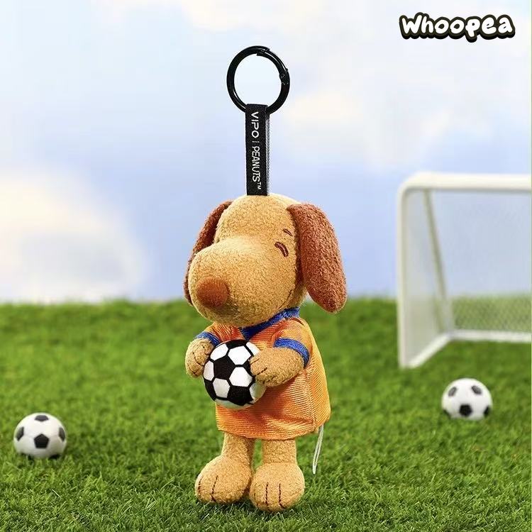 VIPO × PEANUTS Snoopy Football Series Plush Pendant Blind Box