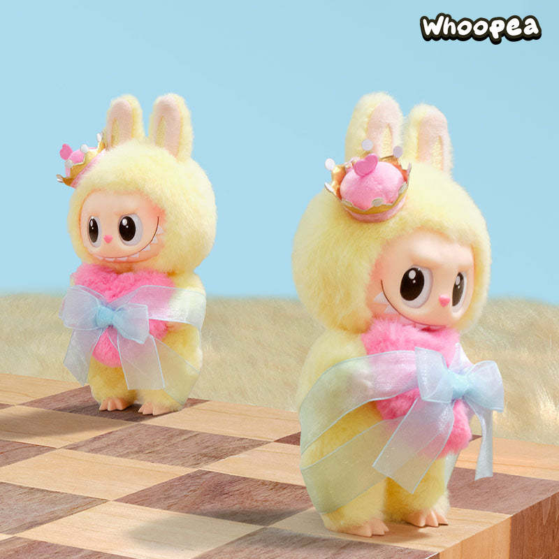 The Monsters Labubu Let's Checkmate Series The Queen Vinyl Plush Hanging Card
