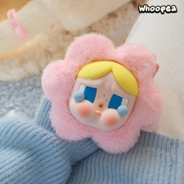 CRY BABY! - CRYBABY SAD CLUB Earphone Bag イヤホンケース CRYBABY Sad Club ぬいぐるみイヤホンケース - POP MART JAPAN