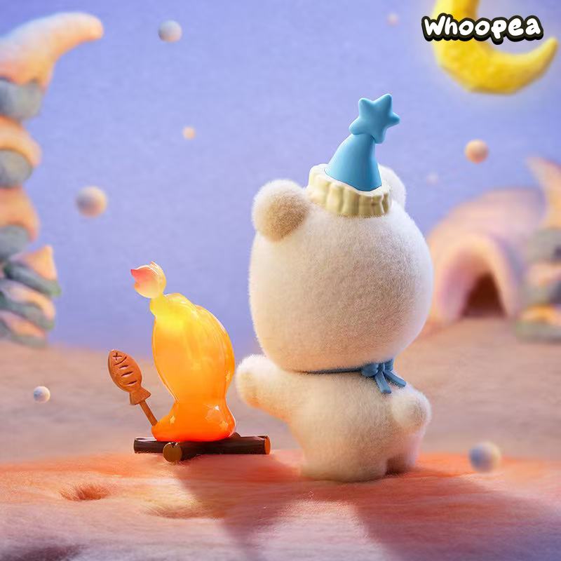POP MART Twinkle Twinkle Warmth in a Freezing Noon Figure – WHOOPEA